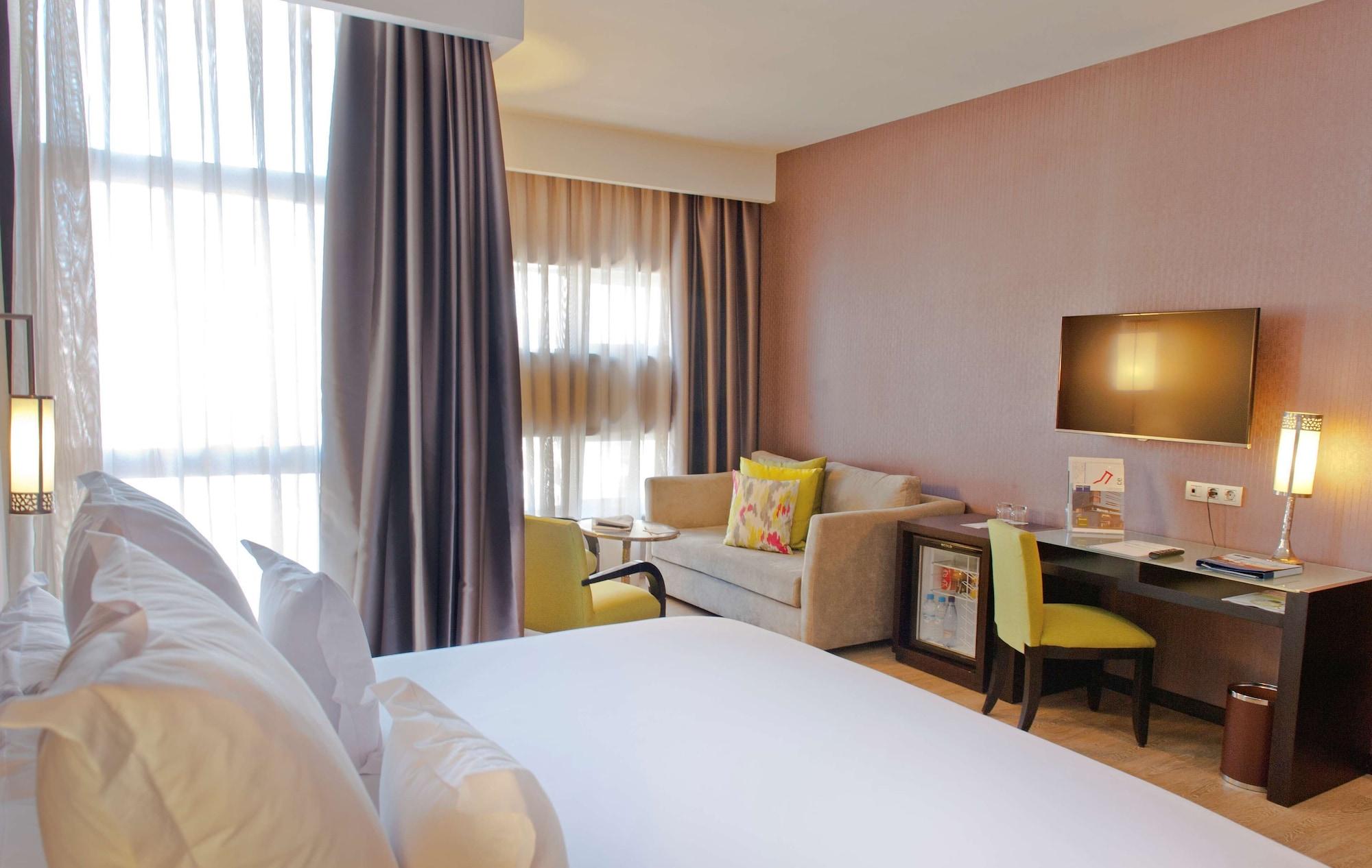 Barcelo 4*